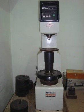 Testování mechanických vlastností